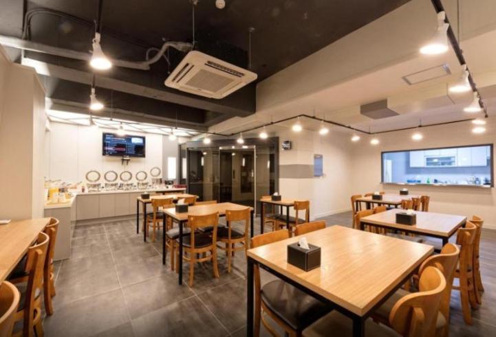 Ballantine Business Hotel Gwangju Metropolitan City Exterior photo